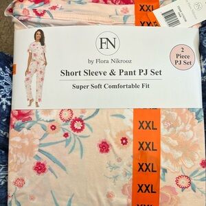 Flora Nikrooz women’s 2 piece PJ set, pink floral, XXL, NWT